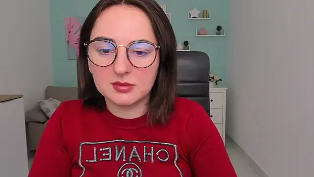 NoraSimons online show from 03-13-26, 05:36