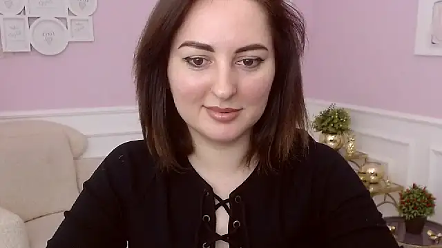 NoraSimons online show from 03-25-26, 06:30