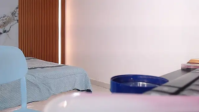 Snapshot of rosselyn_ chatting on 03-06-26, 12:12 rosselyn online show from 03-06-26, 12:12