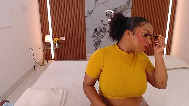 Snapshot of rosselyn_ chatting on 04-09-26, 01:05 rosselyn online show from 04-09-26, 01:05