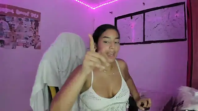 emily stars1 online show from 03-21-26, 04:39