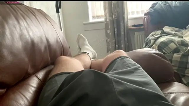 Snapshot of irnbru77 chatting on 06-07-26, 10:19 irnbru77 online show from 06-07-26, 10:19