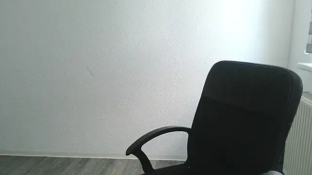 Snapshot of StephPra94 chatting on 07-12-26, 06:59 StephPra94 online show from 07-12-26, 06:59