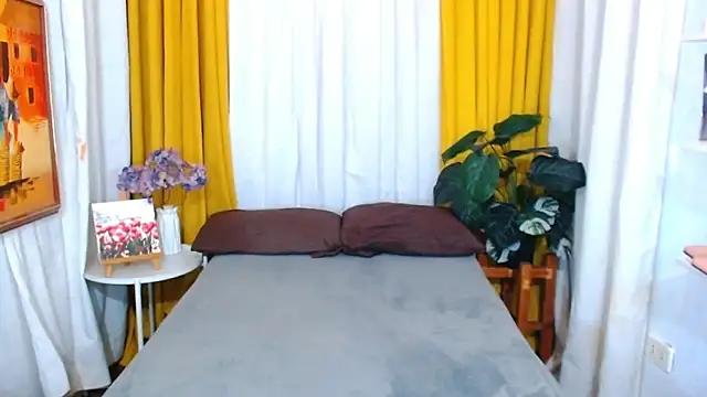 DianaFierce online show from 11-19-25, 04:23