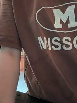 Emily-y online show from 02-26-26, 04:22