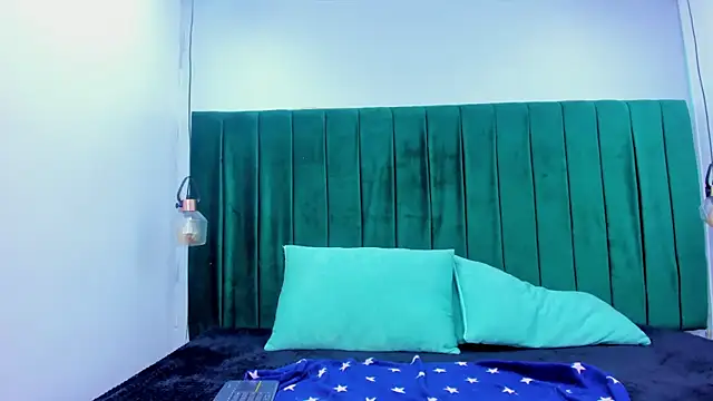 Melody Horney online show from 04-16-26, 01:06