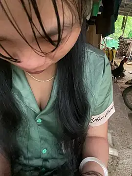 Minaeruei online show from 05-17-26, 11:23