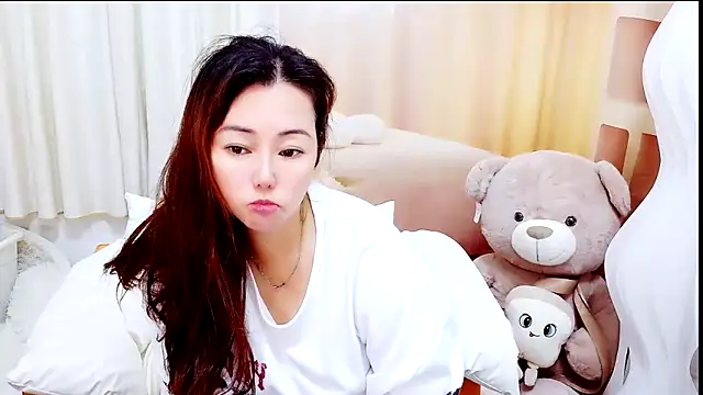 Dinan-y online show from 03-15-26, 06:08