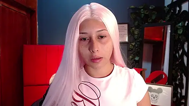 Snapshot of melissa__dolce chatting on 06-23-26, 12:36 melissa dolce online show from 06-23-26, 12:36