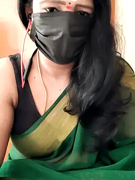 Snapshot of tamilammu1431 chatting on 06-27-26, 03:44 tamilammu1431 online show from 06-27-26, 03:44