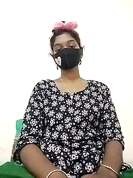 Snapshot of Tushi-10 chatting on 01-17-26, 11:19 Tushi-10 online show from 01-17-26, 11:19