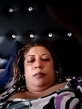 IndianLara online show from 11-05-25, 05:29