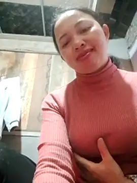 TRIEUTRIEU20 online show from 03-07-26, 09:39