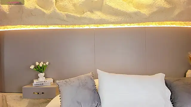 Snapshot of AmyColman_ chatting on 02-21-26, 12:17 AmyColman online show from 02-21-26, 12:17