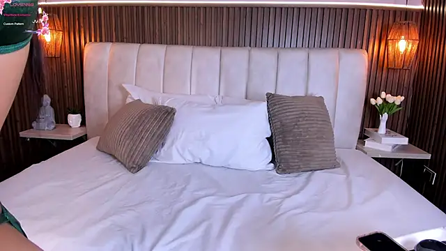 Snapshot of AmyColman_ chatting on 04-02-26, 11:52 AmyColman online show from 04-02-26, 11:52