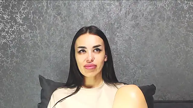 velvetveyraX online show from 04-14-26, 03:40