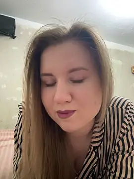 AleksiyaHot online show from 05-09-26, 07:02