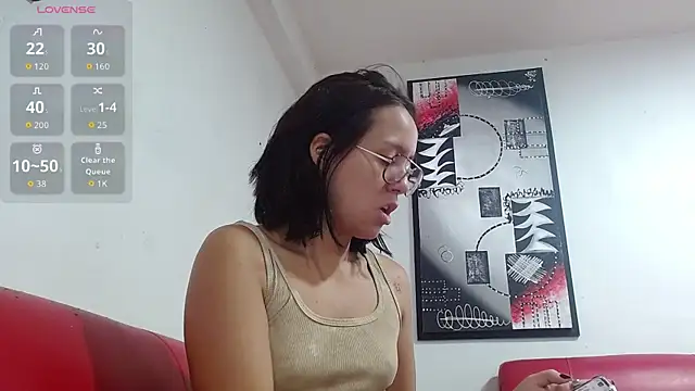 LunaaMorena online show from 05-05-26, 02:58
