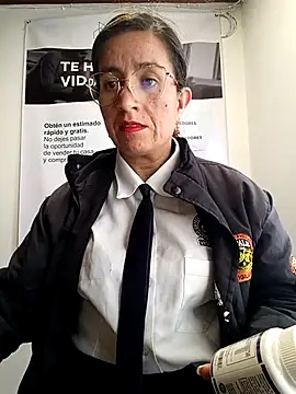 Snapshot of Valentina--1 chatting on 04-23-26, 12:29 Valentina--1 online show from 04-23-26, 12:29
