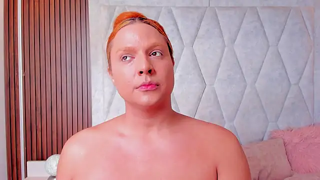 IrinaaVega online show from 04-05-26, 05:21