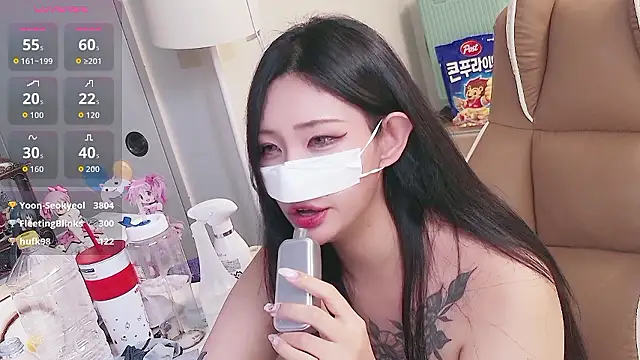 Milk Sola online show from 07-06-26, 03:03