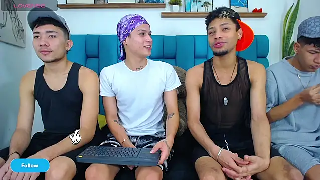 Hot Boys Latinos X online show from 04-14-26, 05:19