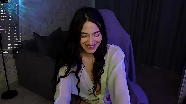 Mulan Lo online show from 03-29-26, 11:05