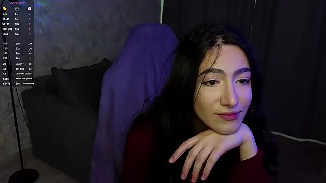 Mulan Lo online show from 04-07-26, 10:05