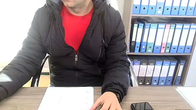 Snapshot of Evasionee chatting on 02-13-26, 07:26 Evasionee online show from 02-13-26, 07:26