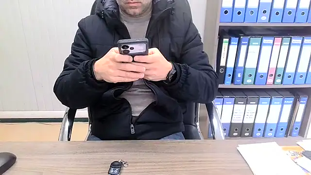 Snapshot of Evasionee chatting on 02-20-26, 08:05 Evasionee online show from 02-20-26, 08:05