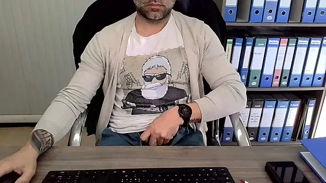 Snapshot of Evasionee chatting on 03-09-26, 10:08 Evasionee online show from 03-09-26, 10:08