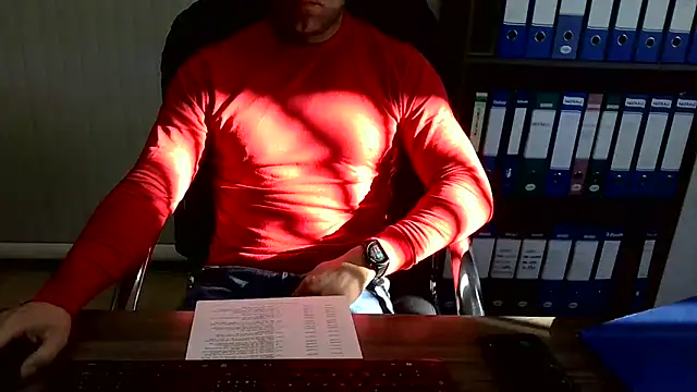 Snapshot of Evasionee chatting on 03-17-26, 07:23 Evasionee online show from 03-17-26, 07:23