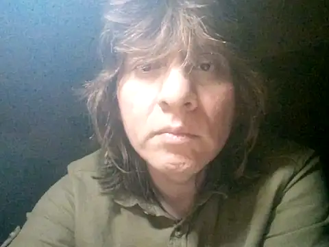 Snapshot of Robbie_78 chatting on 07-05-26, 03:56 Robbie 78 online show from 07-05-26, 03:56