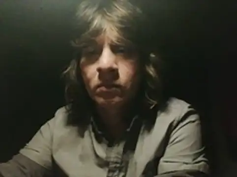 Snapshot of Robbie_78 chatting on 07-23-26, 03:48 Robbie 78 online show from 07-23-26, 03:48