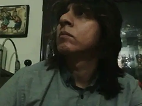 Snapshot of Robbie_78 chatting on 07-27-26, 10:50 Robbie 78 online show from 07-27-26, 10:50