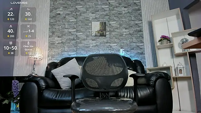 zack joness18 online show from 05-30-26, 04:09
