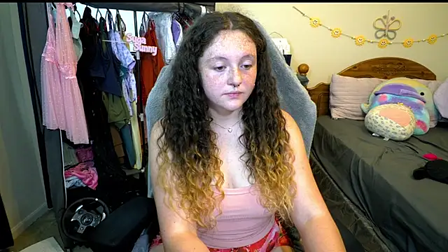 sugasunny04 online show from 05-21-26, 05:42