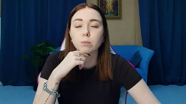 Snapshot of AddieOsler chatting on 02-26-26, 08:08 AddieOsler online show from 02-26-26, 08:08