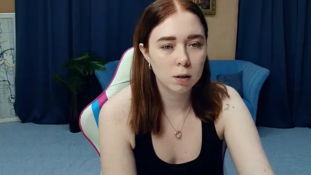 Snapshot of AddieOsler chatting on 03-09-26, 07:18 AddieOsler online show from 03-09-26, 07:18