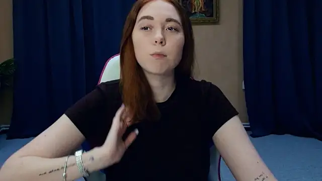 Snapshot of AddieOsler chatting on 04-27-26, 07:34 AddieOsler online show from 04-27-26, 07:34