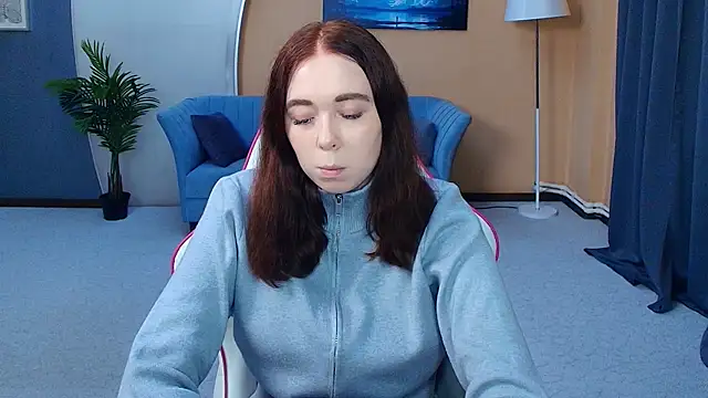 Snapshot of AddieOsler chatting on 05-14-26, 07:42 AddieOsler online show from 05-14-26, 07:42
