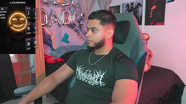 Tiler wolker online show from 03-28-26, 09:47