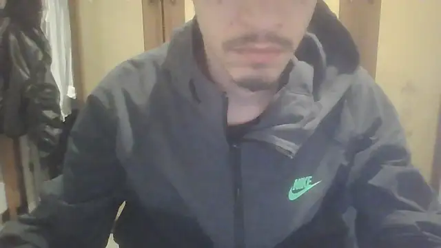 Snapshot of figastrettissima chatting on 04-13-26, 11:43 figastrettissima online show from 04-13-26, 11:43