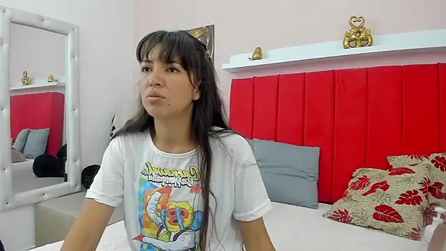 Snapshot of tammy_sex25 chatting on 02-18-26, 11:39 tammy sex25 online show from 02-18-26, 11:39