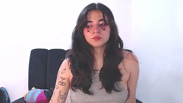 Annagoth  online show from 07-08-26, 02:27