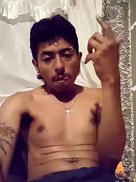 SkinniYamo online show from 04-08-26, 02:22