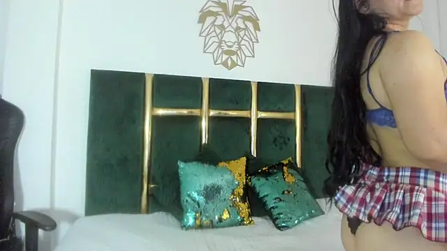 SeleniHot online show from 10-30-25, 01:34