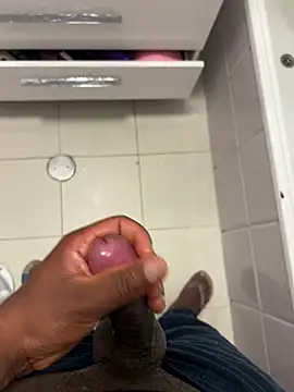 negrinho5 online show from 04-13-26, 01:00