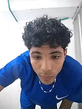 Snapshot of Alex_Sweeting chatting on 03-25-26, 09:21 Alex Sweeting online show from 03-25-26, 09:21