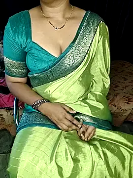 shreyareddy99 online show from 03-31-26, 03:41